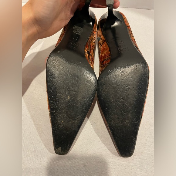 COSTA BLANCA Pearl Paisley Velvet Multicolored Almond Toe Heels Women’s 8 1/2 - Picture 6 of 7